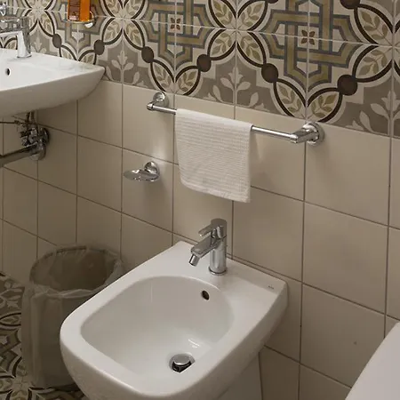 Meridiana Bed & Breakfast 4*