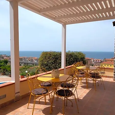Meridiana Bed and Breakfast Diamante